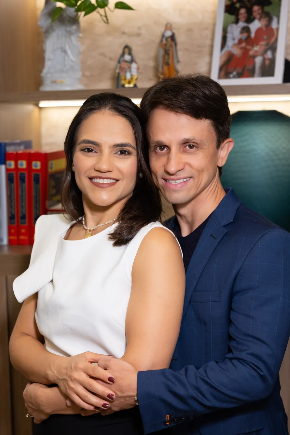 Dr. Gustavo e Dra. Adriana, fundadores da Clínica Laris